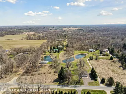 11049 Upton Rd, Bath, MI 48808 photo 47