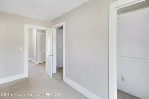 11049 Upton Rd, Bath, MI 48808 photo 25