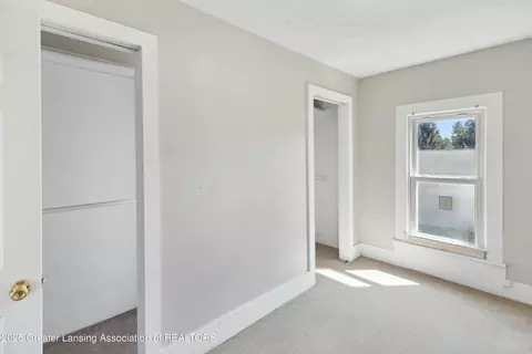 11049 Upton Rd, Bath, MI 48808 photo 26