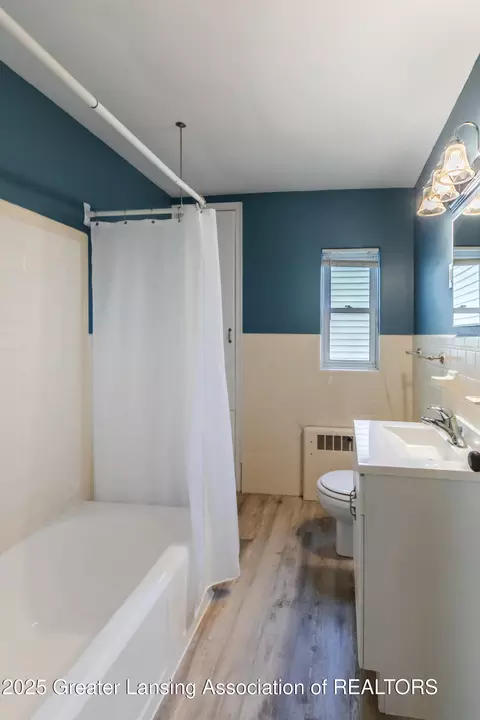 2520 Lyons Ave, Lansing, MI 48910 photo 17