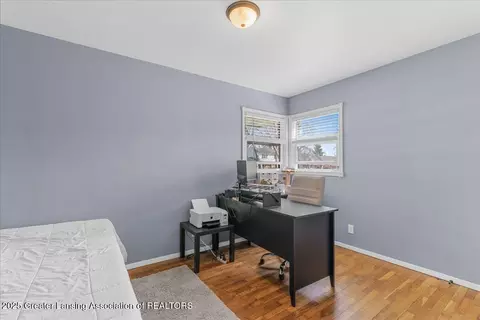 Bedroom - 4614 Devonshire Ave, Lansing, MI 48910 photo 1 of 3