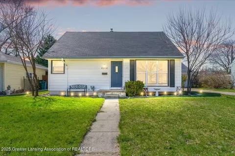 Exterior - 4614 Devonshire Ave, Lansing, MI 48910 photo 7 of 7