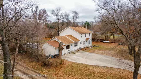 3391 S Meridian Rd, Jackson, MI 49203 photo 2