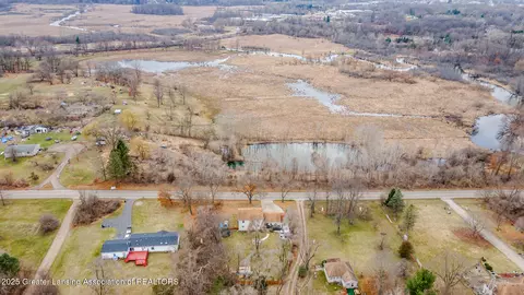 3391 S Meridian Rd, Jackson, MI 49203 photo 7