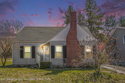 219 W State St, Belding, MI 48809