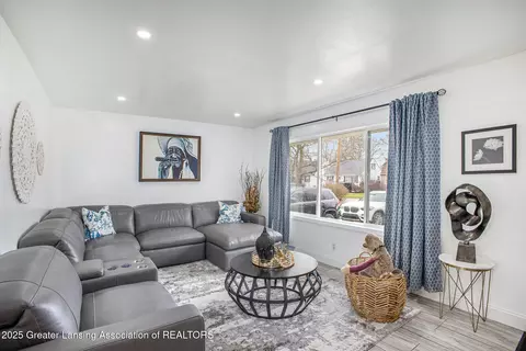 Other - 532 E Cavanaugh Rd, Lansing, MI 48910 photo 3 of 9