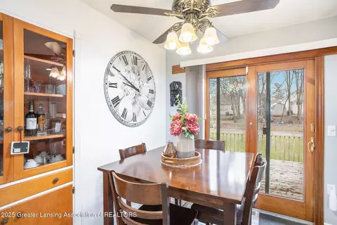 Dining - 532 E Cavanaugh Rd, Lansing, MI 48910 photo 1 of 2