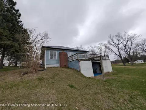 Exterior - 2590 Park St, Lyons, MI 48851 photo 2 of 5