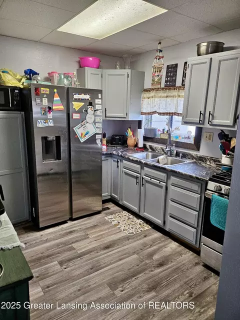 Kitchen - 711 E Center St, Ithaca, MI 48847 photo 1 of 1
