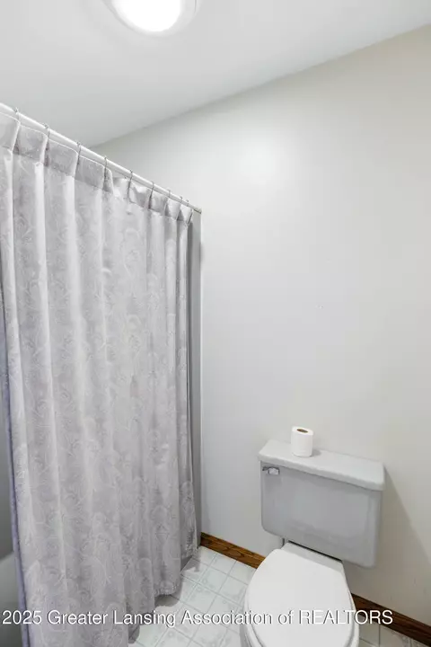 Bath - 415 E Main St, Dewitt, MI 48820 photo 2 of 6