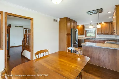 Dining - 415 E Main St, Dewitt, MI 48820 photo 3 of 3