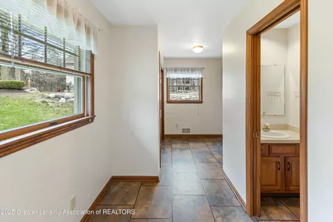 Entry Way - 415 E Main St, Dewitt, MI 48820 photo 5 of 8