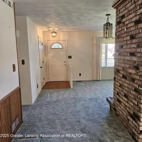 605 Beech St, Charlotte, MI 48813 photo 16