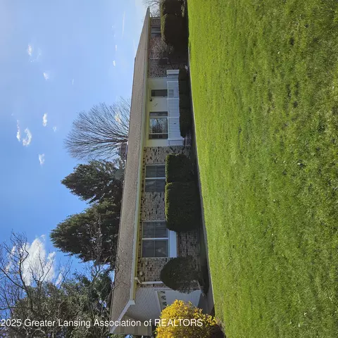605 Beech St, Charlotte, MI 48813