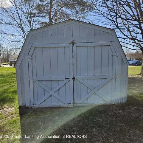 605 Beech St, Charlotte, MI 48813 photo 40