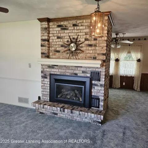 605 Beech St, Charlotte, MI 48813 photo 14