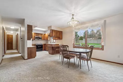 Dining - 333 Tanbark Dr, Dimondale, MI 48821 photo 1 of 3