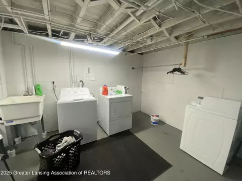 Other - 408 Exchange St, Owosso, MI 48867 photo 8 of 22