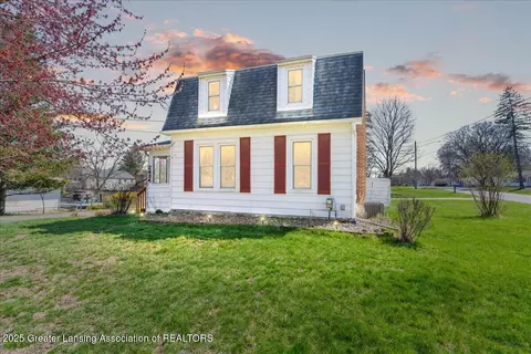 2434 Forest Rd, Lansing, MI 48910 photo 19