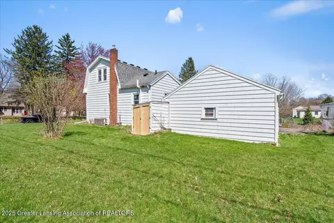 2434 Forest Rd, Lansing, MI 48910 photo 15