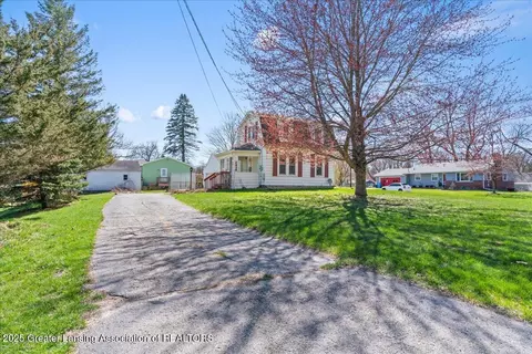 2434 Forest Rd, Lansing, MI 48910 photo 16