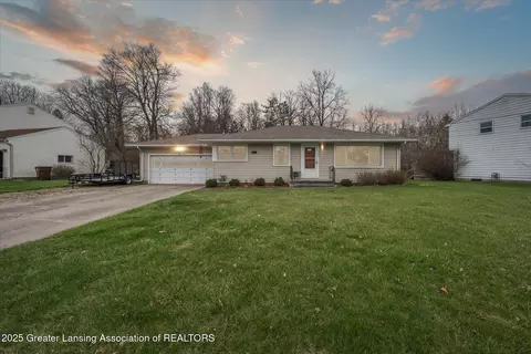 1215 E Thomas L Pkwy, Lansing, MI 48917