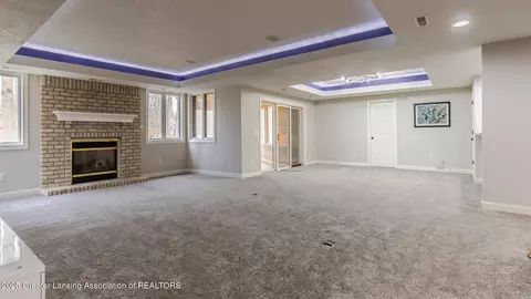 Living - 2002 Birch Bluff Dr, Okemos, MI 48864 photo 4 of 5