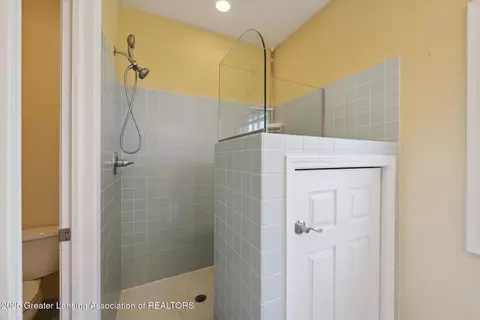 Bath - 14178 Mulholland Dr, Bath, MI 48808 photo 2 of 4