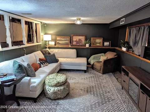 718 Spokane Ave, Lansing, MI 48910 photo 16