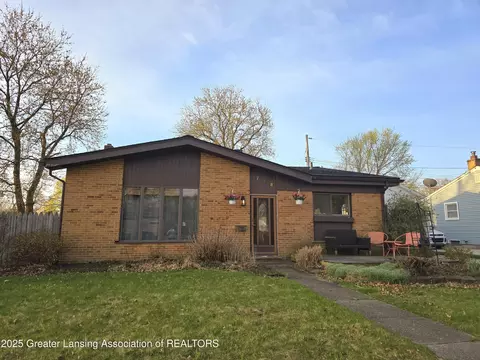 718 Spokane Ave, Lansing, MI 48910