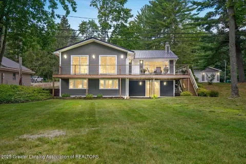 3571 W Otsego Lake Dr, Gaylord, MI 49735
