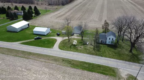 1720 E Howe Rd, Dewitt, MI 48820