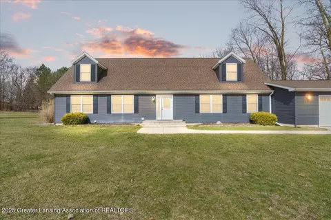9817 Marsalle Rd, Portland, MI 48875