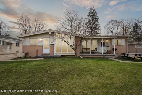 12221226 N Fairview Ave, Lansing, MI 48912