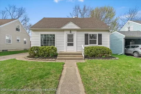 Exterior - 907 Hamilton Ave, Lansing, MI 48910 photo 10 of 10