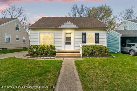 Exterior - 907 Hamilton Ave, Lansing, MI 48910 photo 9 of 10