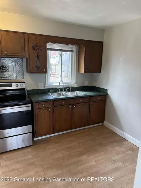 Kitchen - 1029 Cooper Ave, Lansing, MI 48910 photo 1 of 2