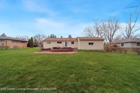 15417 Chetwyn Dr, Lansing, MI 48906 photo 36
