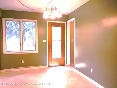Dining - 231 W Rolfe St, Perry, MI 48872 photo 1 of 1