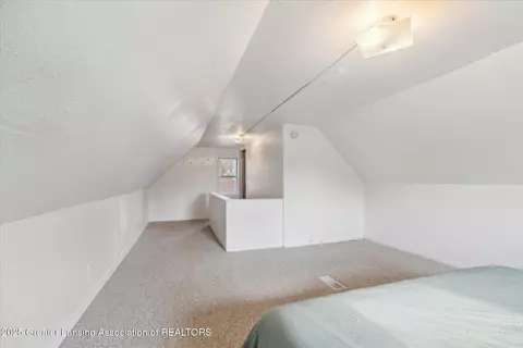 Bedroom - 916 Poxson Ave, Lansing, MI 48910 photo 6 of 6