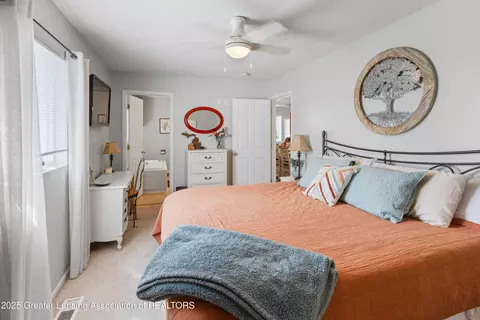Bedroom - 1240 Haslett Rd, Haslett, MI 48840 photo 6 of 6