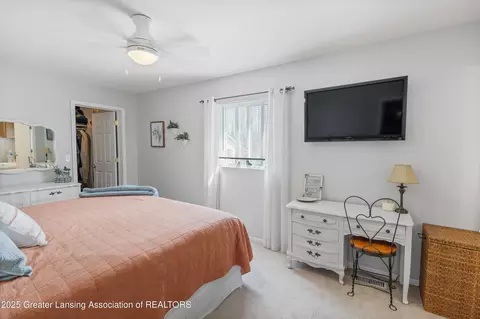 Bedroom - 1240 Haslett Rd, Haslett, MI 48840 photo 1 of 6