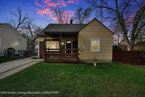 707 Denver Ave, Lansing, MI 48910