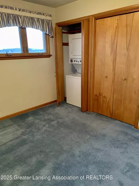3156 E M-21 Rd, Saint Johns, MI 48879 photo 18