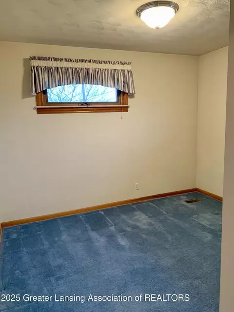 3156 E M-21 Rd, Saint Johns, MI 48879 photo 19