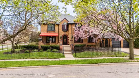 405 S Jenison Ave, Lansing, MI 48915