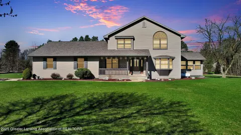 11267 Jarvis Hwy, Dimondale, MI 48821