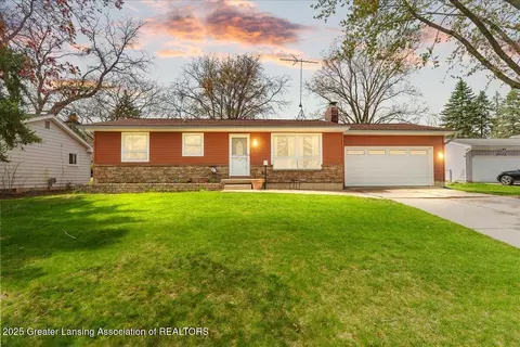 2415 Northwest Ave, Lansing, MI 48906