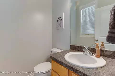 Bath - 2682 Elderberry Dr, Okemos, MI 48864 photo 1 of 4