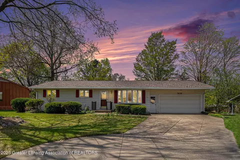 Other - 938 E Scott St, Grand Ledge, MI 48837 photo 2 of 11